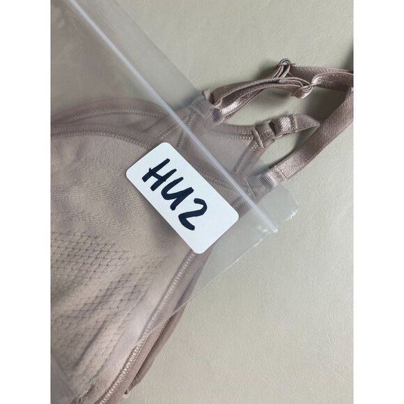 Lululemon Women's Light Pink Triangle Bralette Intimates Bra Size 2 - Picture 8 of 10